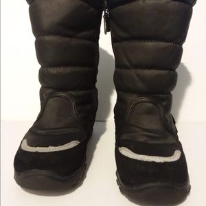 Khombu Youth Size 11 Winter Snow Boots Waterproof